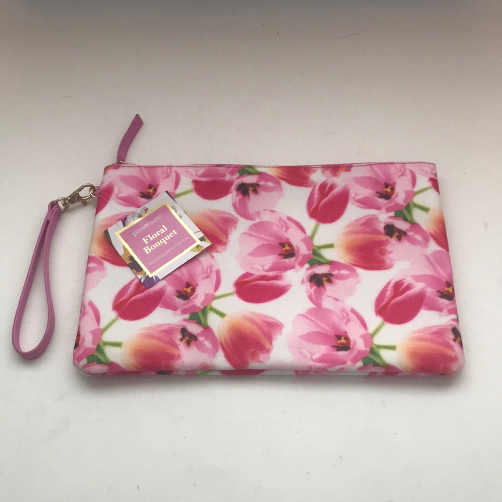 Pungtuate Tulips Costmetix bag new with tags
